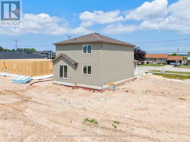 127 Victoria Ave E, House other with 3 bedrooms, 3 bathrooms and 6 parking in Huron ON | Image 37