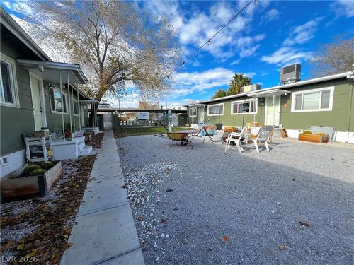 4-225 S 10th St, Las Vegas, NV, 89101-8907 | Card Image