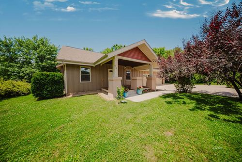 531 N Main St, Sugar Grove, OH, 43155 | Card Image