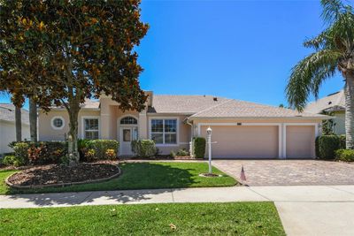 3724 Mulberry Grove Loop, House other with 3 bedrooms, 2 bathrooms and null parking in Leesburg FL | Image 1