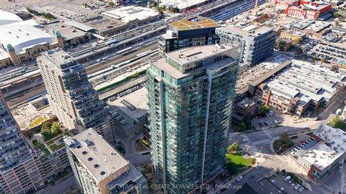 605-150 E Liberty St, Toronto, ON, M6K3R5 | Card Image
