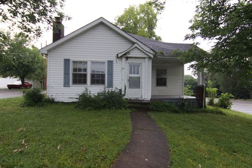 251 Forbes Ave, Clarksville, TN, 37040-2972 | Card Image