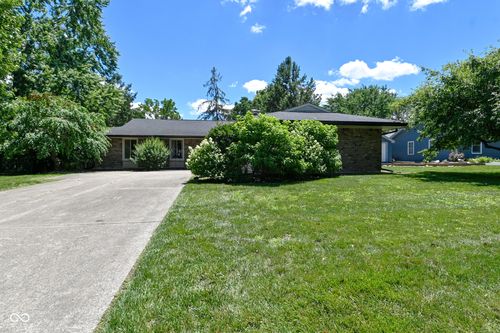 6831 Whisper Oaks Ct, Indianapolis, IN, 46214-1917 | Card Image