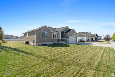 2717 W 3375 N, House other with 6 bedrooms, 3 bathrooms and 10 parking in Farr West UT | Image 2