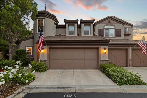 26801 Van Gogh Ln, Valencia, CA, 91355 | Card Image