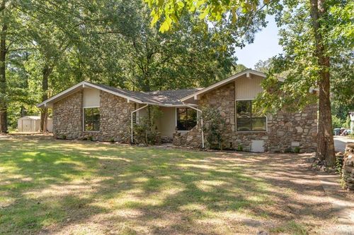 9914 Pinnacle Valley Rd, Little Rock, AR, 72223-9792 | Card Image