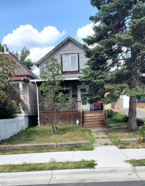 31 E Harvey St, Ely, MN, 55731-1239 | Card Image
