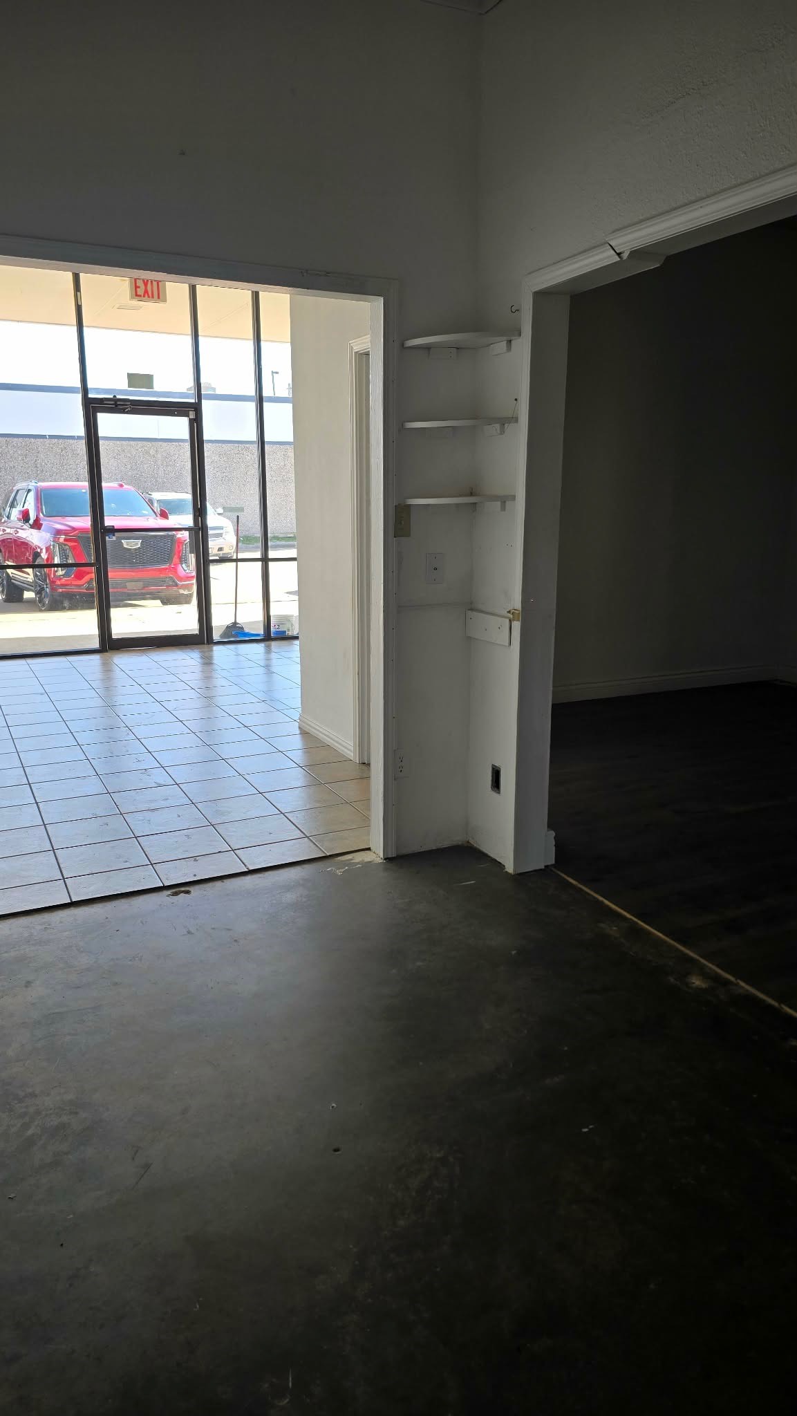 Commercial Lease in Lewisville 2