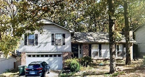 11 Tortoise Park Cv, Little Rock, AR, 72211-2349 | Card Image