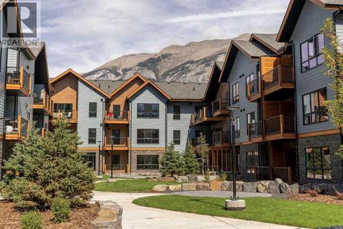 200 2 Ave, Dead Man's Flats, AB, T1W2W4 | Card Image