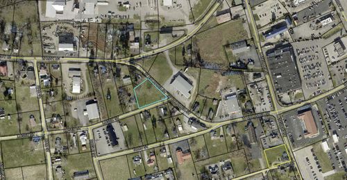 1033 W Columbia St, Somerset, KY, 42503-2787 | Card Image