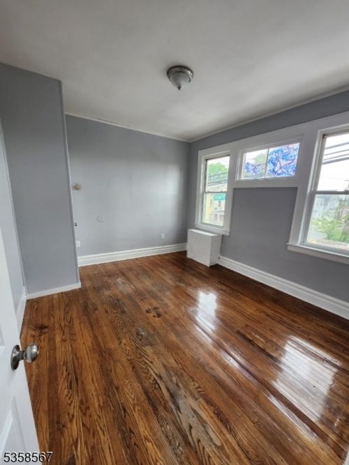 apt-2-460 Grove St, Irvington, NJ, 07111-5499 | Card Image