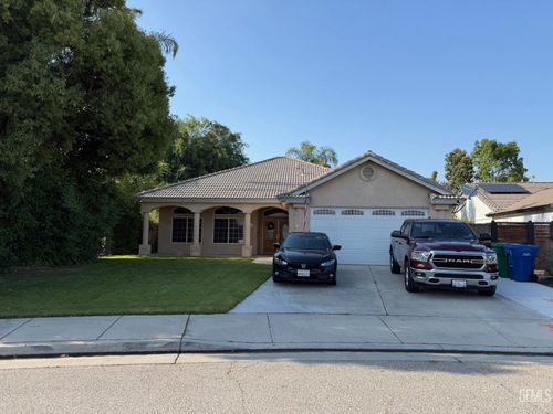 224 Justin Ct, Shafter, CA, 93263-1868 | Card Image