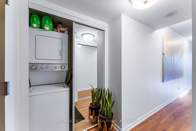 201 - 68 Abell St, Condo with 1 bedrooms, 2 bathrooms and null parking in Toronto ON | Image 6