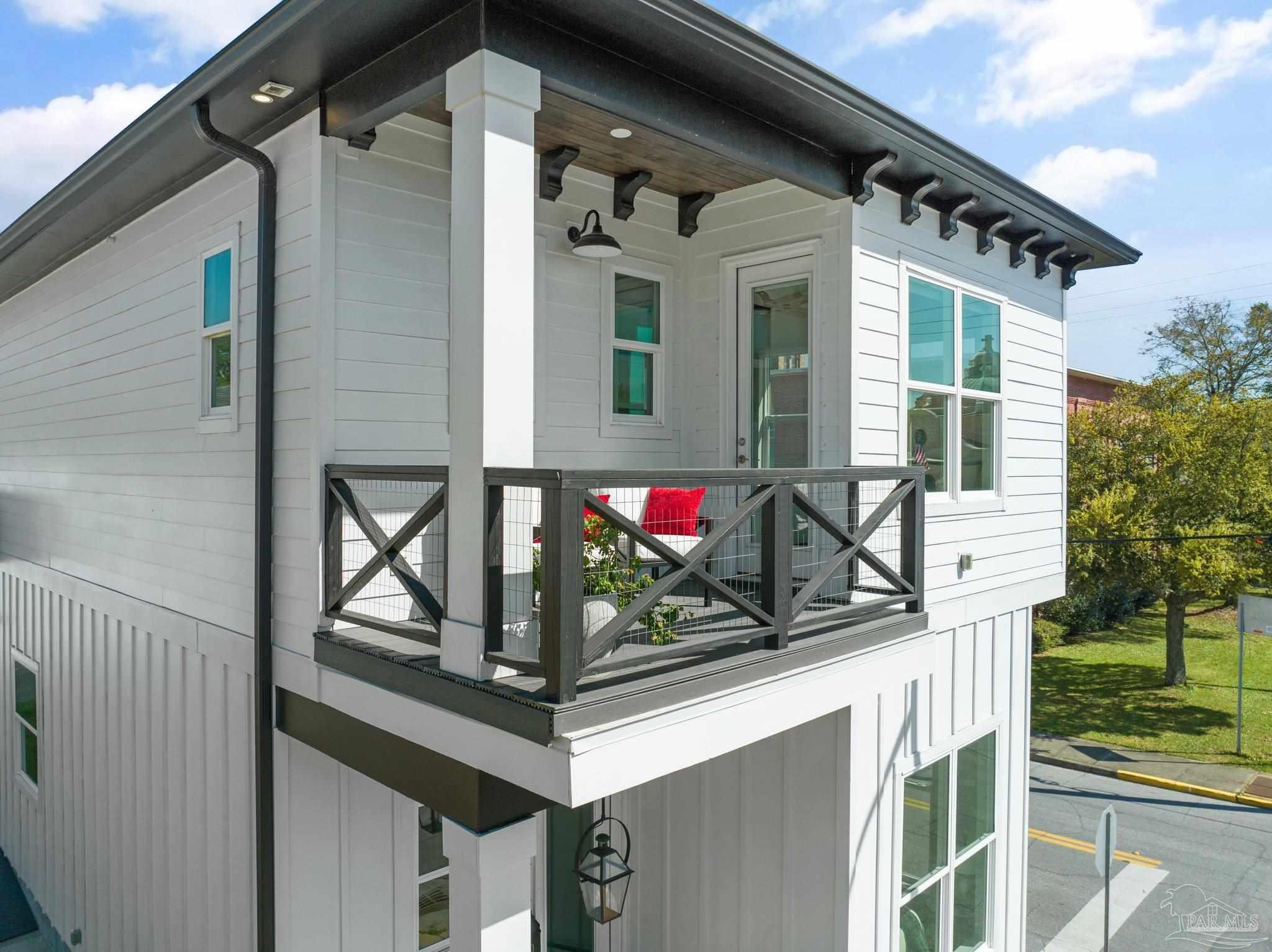 Palafox St, Pensacola, FL 32501