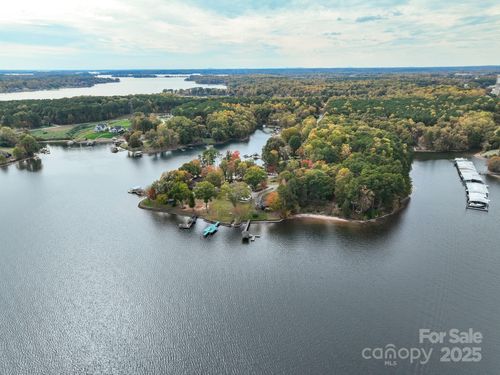 9115 Clement Cir, Terrell, NC, 28682-9719 | Card Image