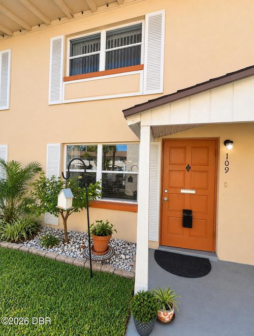109-1600 S Palmetto Ave, SOUTH DAYTONA, FL, 32119-2297 | Card Image