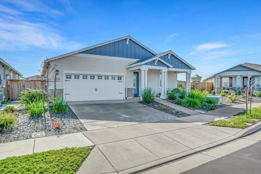 Residential in Rio Vista 3