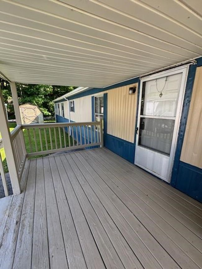 24894 Us Highway 19, House other with 2 bedrooms, 2 bathrooms and null parking in Cedar Bluff VA | Image 21