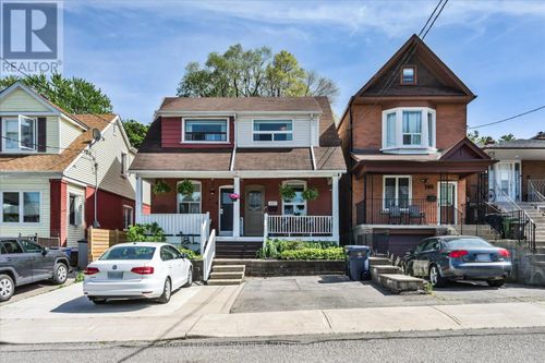 107 Barker Ave, East York, ON, M4C2N8 | Card Image