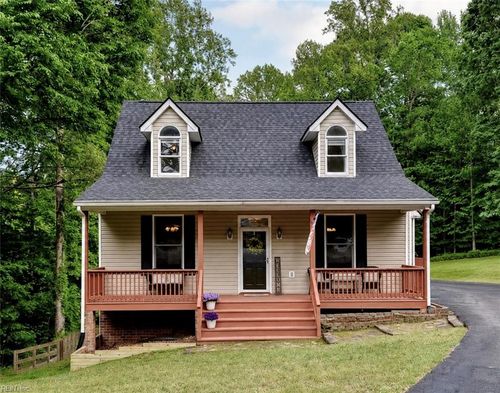 5970 Plaster Ln, Quinton, VA, 23141-2431 | Card Image