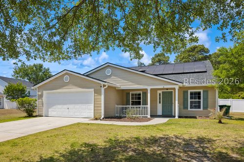 3 Lakeside Dr, Bluffton, SC, 29910-8006 | Card Image
