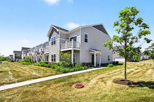 4271 Chelsea Manor Circle, Aurora, IL, 60504 | Card Image