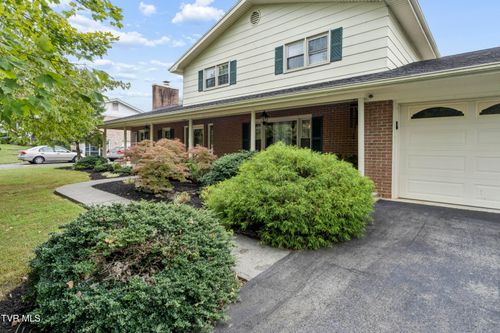146 Collingwood Dr, Bristol, TN, 37620-3315 | Card Image