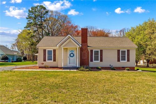 2003 Old Concord Rd, Salisbury, NC, 28146-8387 | Card Image