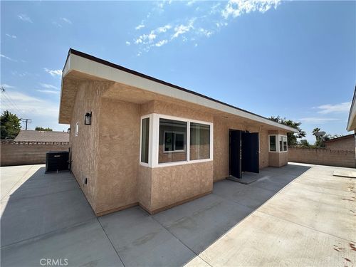 8511 Hyacinth St, Rancho Cucamonga, CA, 91730-4245 | Card Image