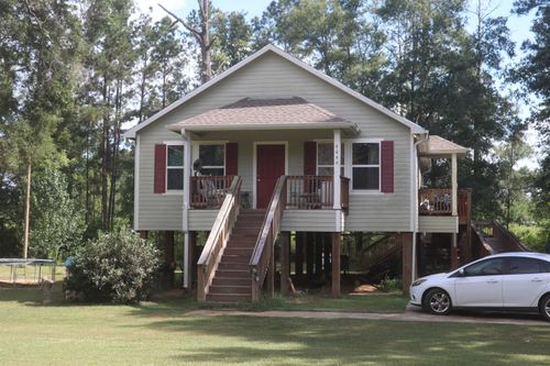 9066 State Highway 63 E, Burkeville, TX, 75932-4411 | Card Image