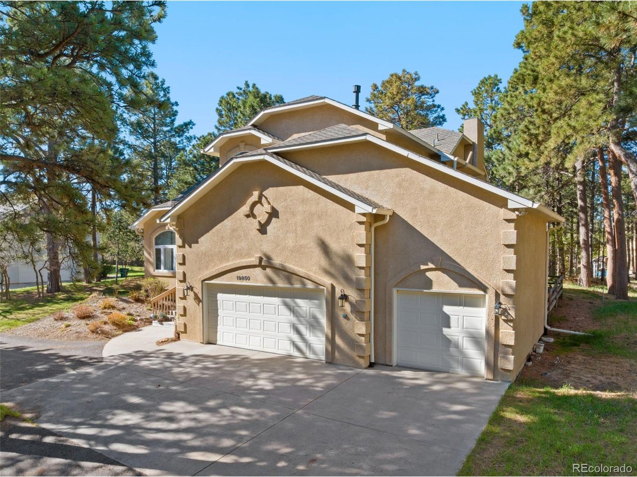 Residential in Monument 3