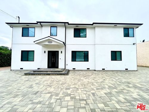 18052 Parthenia St, Northridge, CA, 91325-3150 | Card Image