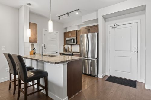 216-20068 Fraser Highway, Langley, BC, V3A0H2 | Card Image