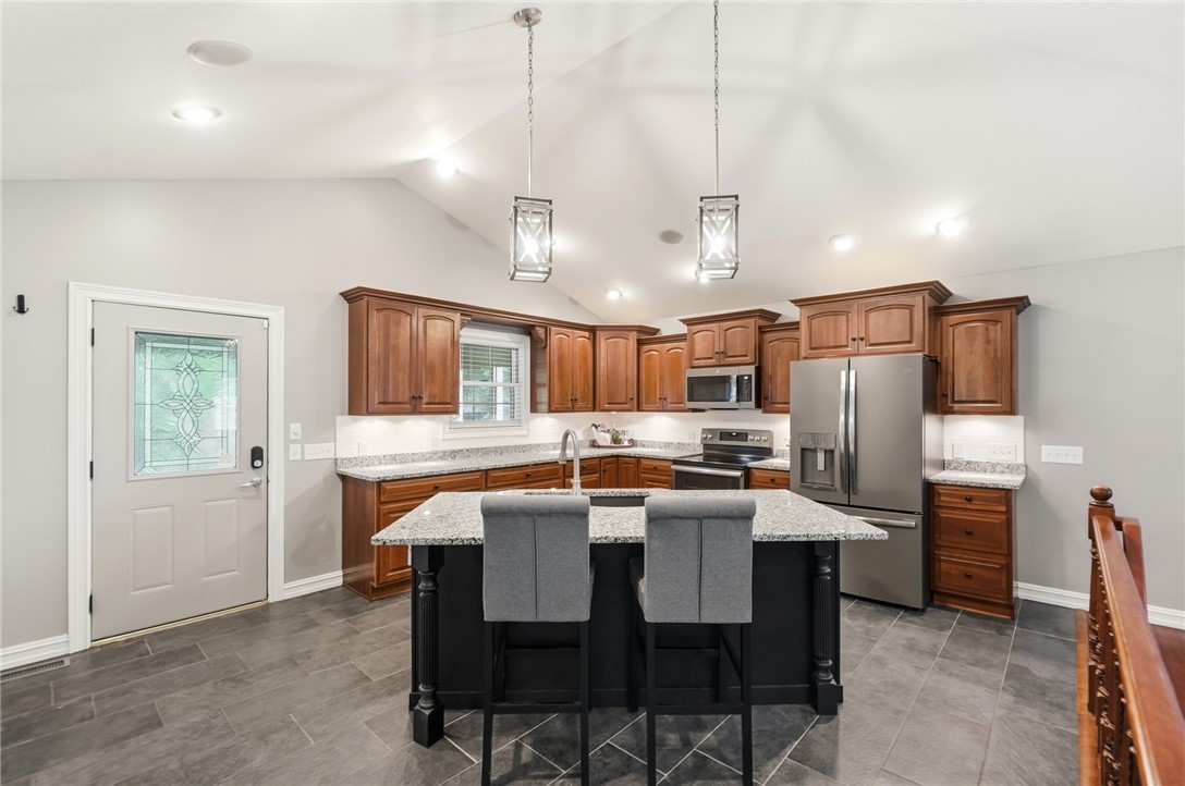 Residential in Clearcreek Twp 2