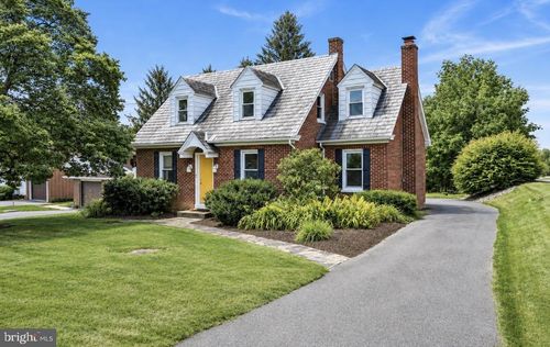 2162 Millersville Rd, LANCASTER, PA, 17603-9555 | Card Image