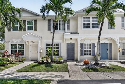 4902 Sw 31st Ter, Fort Lauderdale, FL, 33312-6905 | Card Image