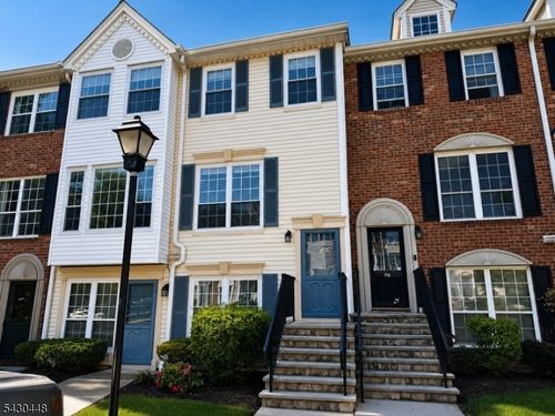 774 Sassafras Ct, Mahwah, NJ, 07430-3454 | Card Image