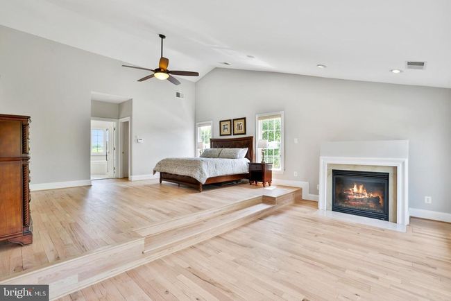 16328 Limestone Ct, House other with 5 bedrooms, 5 bathrooms and null parking in LEESBURG VA | Image 28