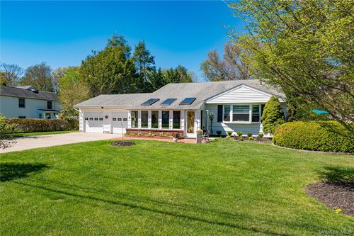 23 Clearbrook Drive, Smithtown, NY, 11787 | Card Image