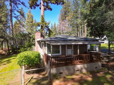 18874 Colfax Hwy, House other with 6 bedrooms, 4 bathrooms and null parking in Grass Valley CA | Image 1