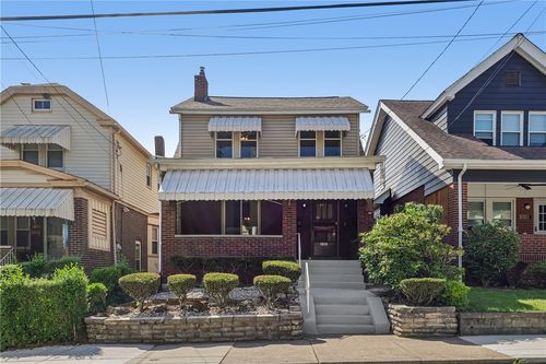 1914 Chislett St, Pittsburgh, PA, 15206-1042 | Card Image