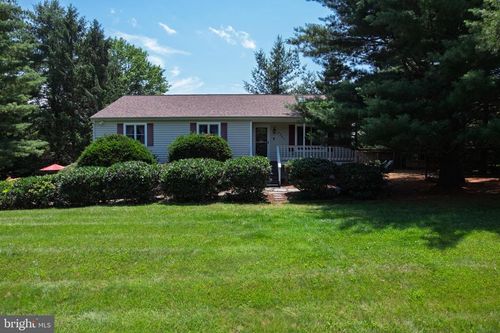 4367 Sunset Ct, Warrenton, VA, 20187-3585 | Card Image