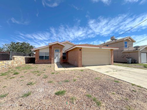7504 Howard St, El Paso, TX, 79904-3718 | Card Image