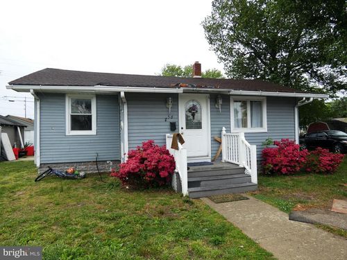 256 H St, CARNEYS POINT, NJ, 08069-2348 | Card Image