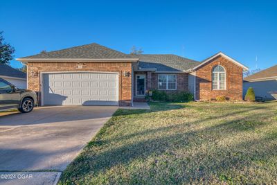 2729 W 23rd Terrace, House other with 3 bedrooms, 2 bathrooms and null parking in Joplin MO | Image 1