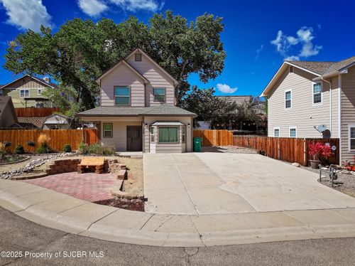 114 Creekside Village Ct, Aztec, NM, 87410-4513 | Card Image