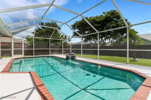 3036 42nd Ter Sw, NAPLES, FL, 34116-8332 | Card Image