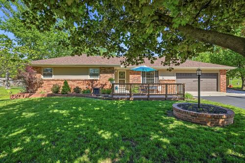 702 S Main St, Willard, MO, 65781-9797 | Card Image