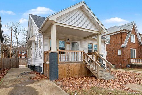 16177 Inverness St, Detroit, MI, 48221-3106 | Card Image